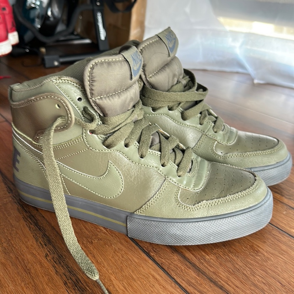 Nike high top sneakers Big High AC